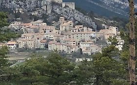 Le Petit Saint Clair